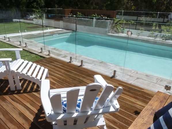 Sanctuary 7.0 with Maxi Rib built on sloping site