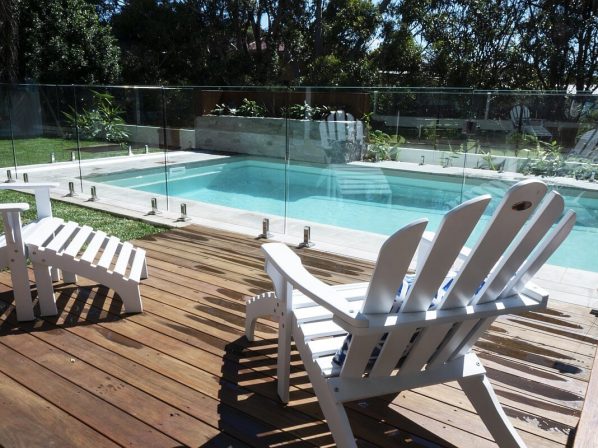 Sanctuary fibreglass pool Pearl colour