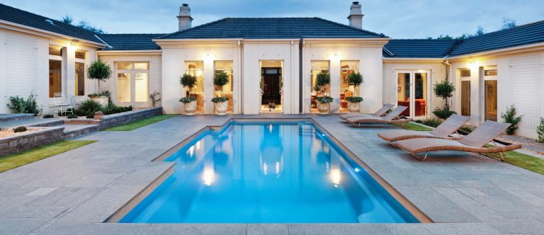 Mark Pollard Pools Vogue family pool with pool lights