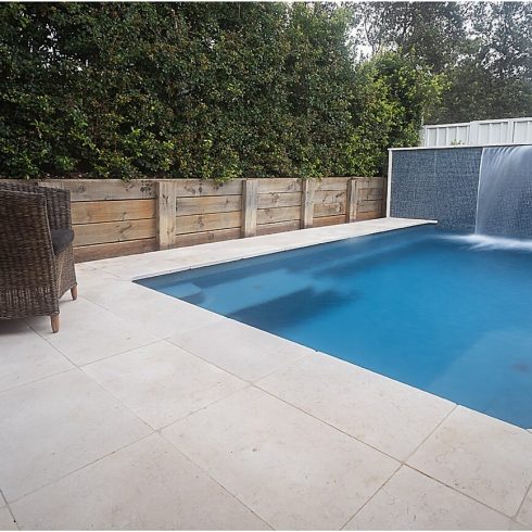 Mark Pollard Pools X Trainer 5.8 fibreglass pool Vercoe with water wall feature 2