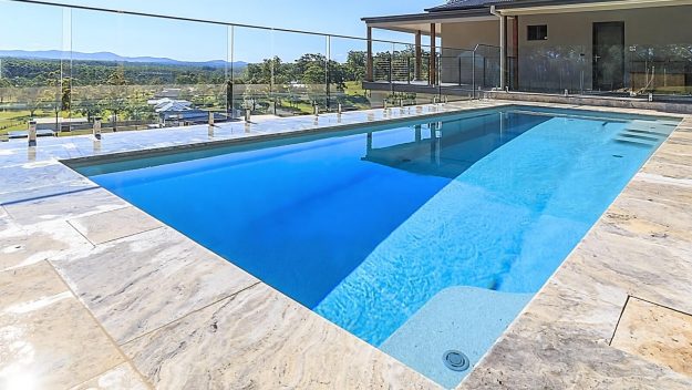 X Trainer 8.2 Slimline Sapphire colour Maxi Rib 2